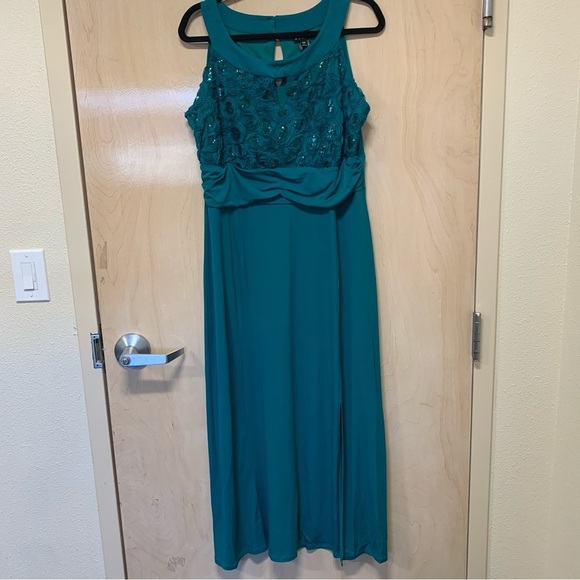 Enfocus Studio Dresses & Skirts - EnFocus Long Formal Dress Women size 16W Green